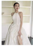 Vintage Ball Gown Scoop Neckline White Satin Wedding Dresses HZ1024